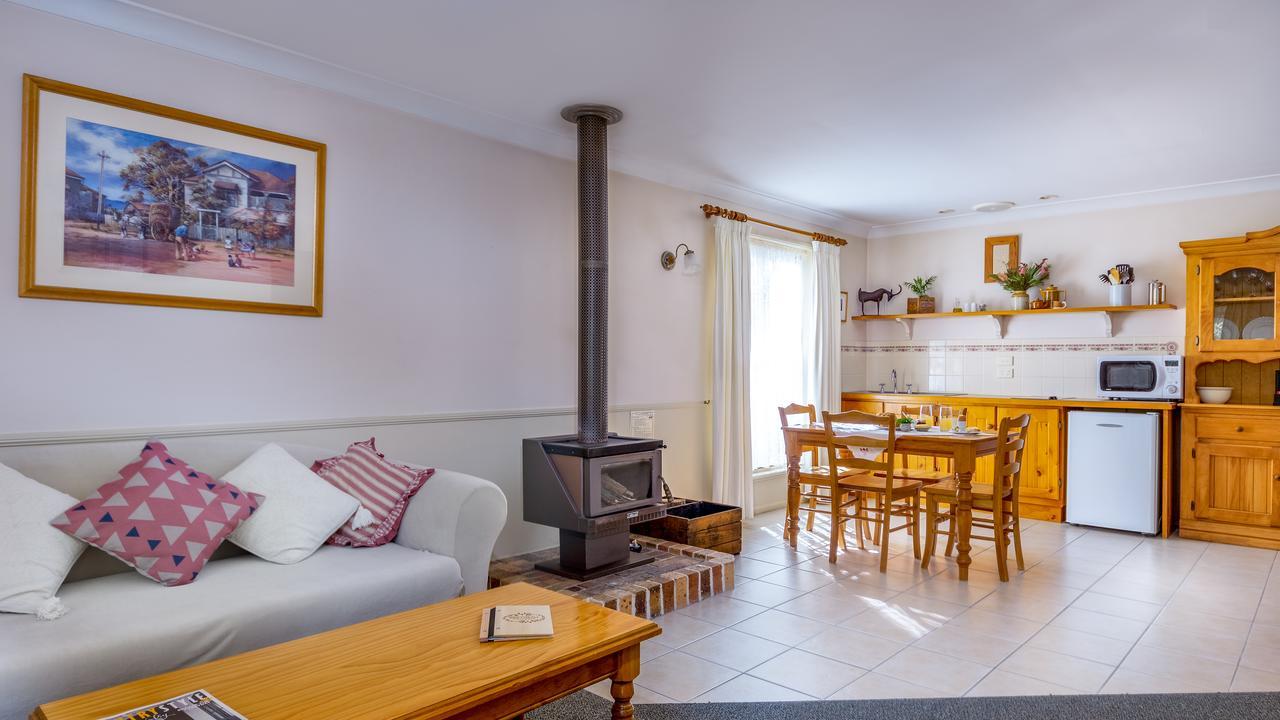 Honeysuckle Cottages Stanthorpe Ngoại thất bức ảnh