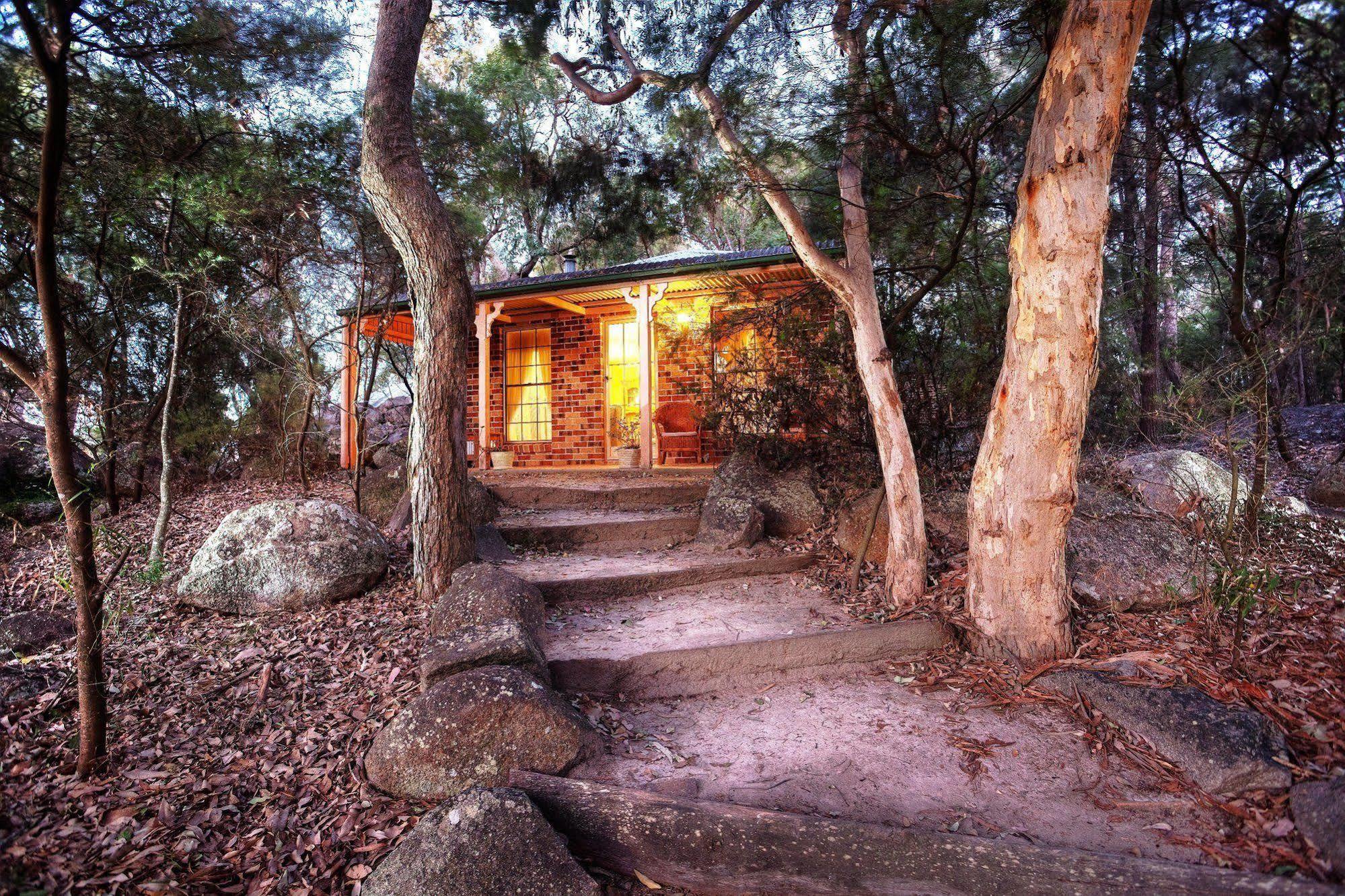 Honeysuckle Cottages Stanthorpe Ngoại thất bức ảnh